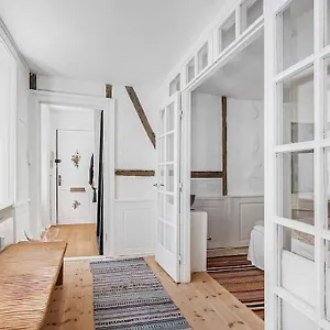  Apartment H.c. Andersens Hang Around Denmark