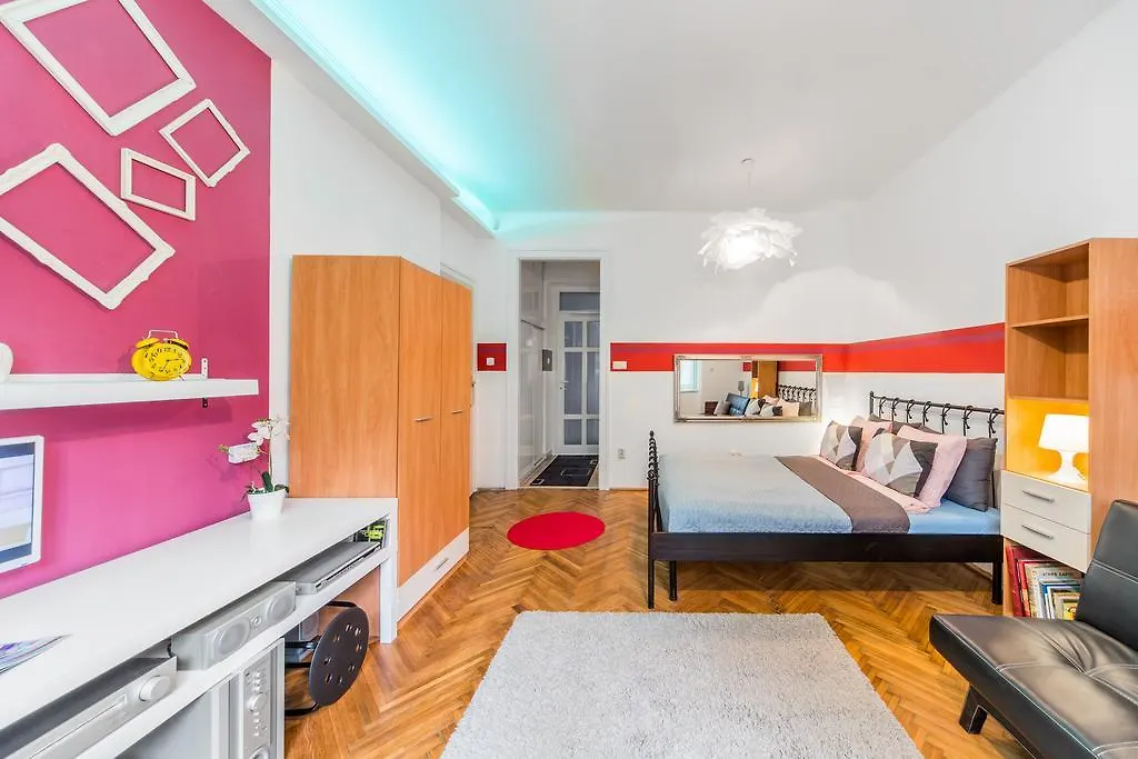 Perfect Holiday Apartment Budapesta